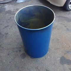 【決まりました】ドラム缶ハーフサイズ　小さいドラム缶の画像