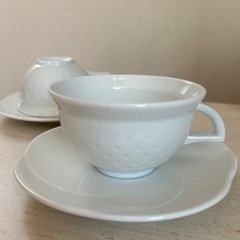 中古洋食器セットの画像