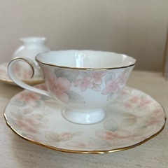 中古洋食器セットの画像