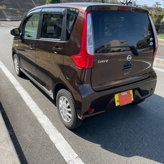 日産デイズ平成２６年８月、車検令和７年１０月の画像