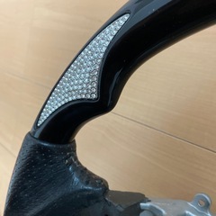 ギャルソン DAD クリスタル ステアリングの画像