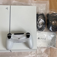 PS4 プレステ4  白 ホワイトの画像
