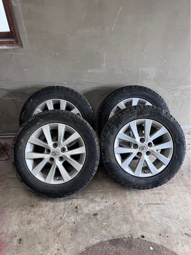 トヨタ純正ホイール16インチ