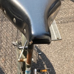 ブリヂストン　グリーンレーベル　カーキ　大人用自転車の画像