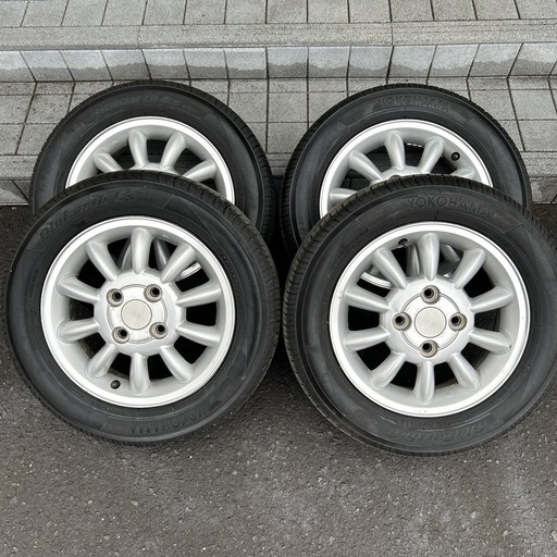 軽、ホイル付すぐ乗れます。2022年製造 155/65/ 13 ヨコハマブルーアース