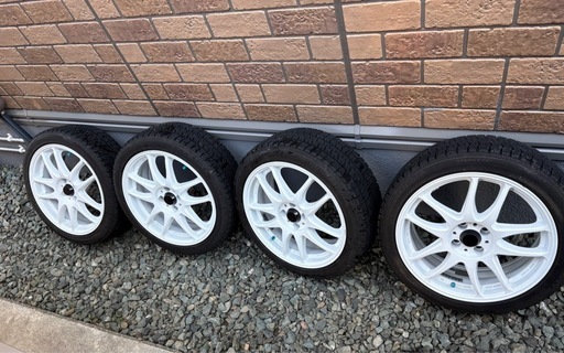 ワークエモーション極み、スタッドレスタイヤ