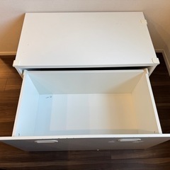  【3/30引取まで】  IKEAイケア　おもちゃ収納 キャスター付き, ホワイトの画像