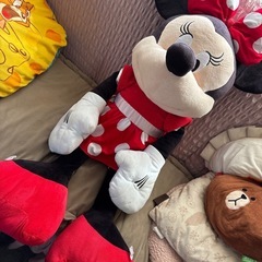 ミニーちゃん ビッグぬいぐるみ