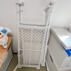 平安伸銅工業 強力 突っ張り棚 ワイド メッシュ ホワイト TAI-17 デッドスペース 天板 収納 インテリアの画像