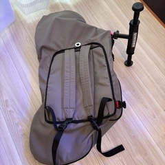 ストライダーとストライダーバッグのセット(美品)の画像