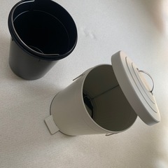 ご検討中　
ニトリ　ゴミ箱 の画像