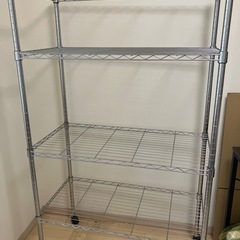 引き渡し先決まりました。スチールラック