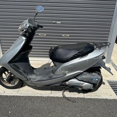 ホンダ　DIO AF68 書類　鍵あり　エンジン始動参考動画あり　格安　バッテリー新品交換済み　原付　50cc の画像