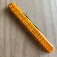新品 編み込みデザイン 木製箸とケースの画像