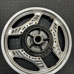 cbx550f リアホイール
