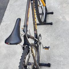 Giant Carbonの画像