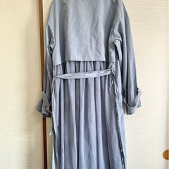 トレンチコート　水色　春コート　アウターの画像