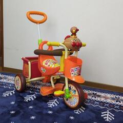 アンパンマン三輪車の画像