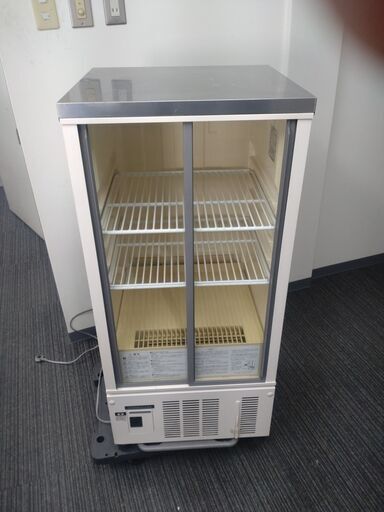 小形冷蔵ショーケース