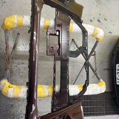 LA650 タントカスタム　フロントバンパー