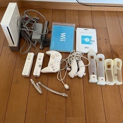 Wii本体、レンズクリーナー、コントローラー、ヌンチャク【3/30まで