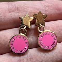 MARC JACOBS スターピアス