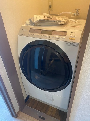 予定者有　
ドラム式洗濯機　パナソニック　na-vx8900r 説明読んで
