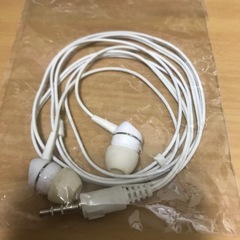 イヤホン 