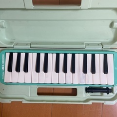 鍵盤ハーモニカ