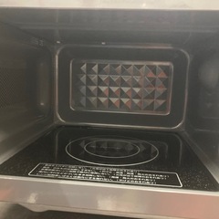 アイリス　電子レンジ 18Lフラットテーブル ブラック　　リサイクルショップ宮崎屋　佐土原店　25.3.23Fの画像