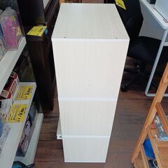 3段シェルフ　ホワイト　サイズ（約）幅42×奥29.5×高97　　■近隣配送無料 買取GO‼　栄和店の画像