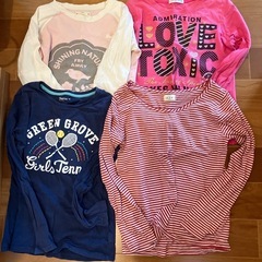 無料　140サイズロンT 女の子