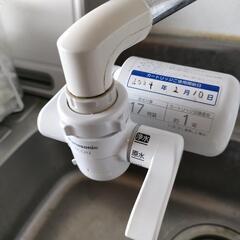 パナソニック 浄水器 蛇口直結型 ホワイト TK-CJ12の画像