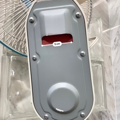 壁掛け扇風機の画像