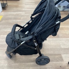 joieベビーカーの画像