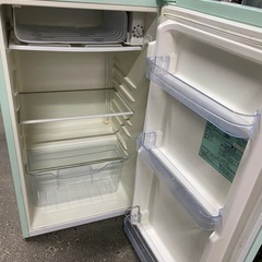 1ドア レトロ 冷蔵庫（ジャングル品)の画像