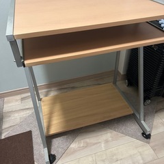 パソコンデスク