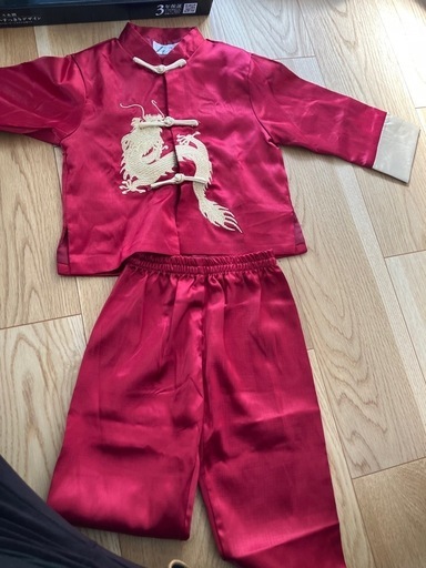 キッズ服\n