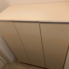 シューズボックス