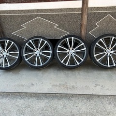 22インチホイールの画像