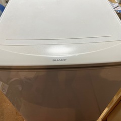 シャープ冷蔵庫 2017年製 137ℓの画像