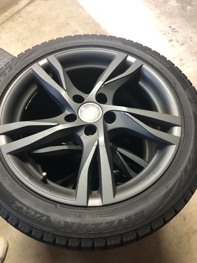 スタッドレスタイヤ