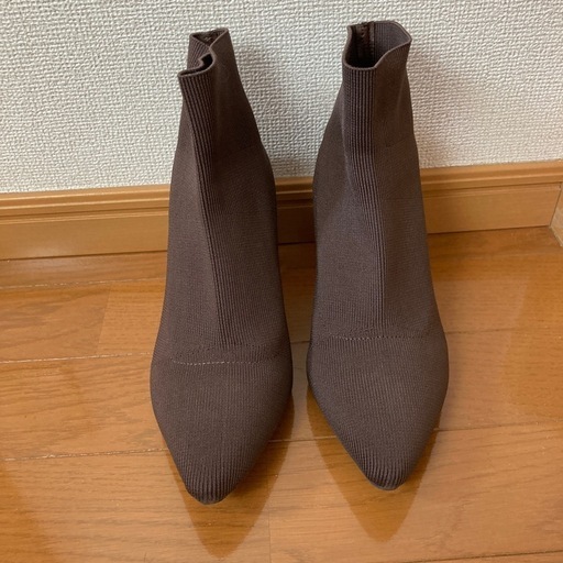 アンデミュウ　　ブーツ