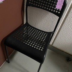 IKEA イス　アッデ　ブラックの画像