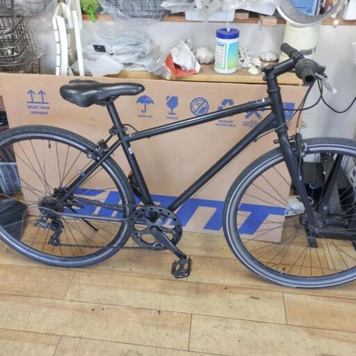 [受渡し完了しました] 700C クロスバイク 6段変速 整備済