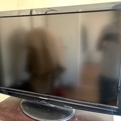 パナソニック　37インチ　テレビ