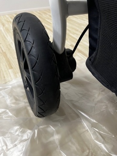 取引決定　カトージ　joie ライトトラックスエア クッション付（カシュー）