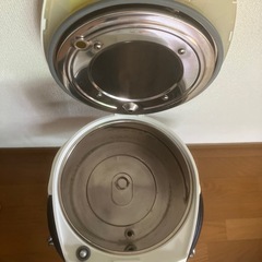 ★ﾋﾟｰｺｯｸ 給湯ポット 2.5Lの画像