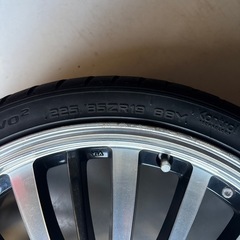 19インチホイールタイヤセットの画像