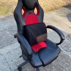20番　ニトリゲーミングチェアの画像